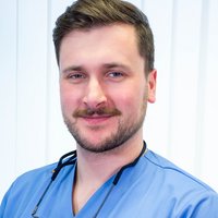 Zahnarzt Dennis Karrenberger